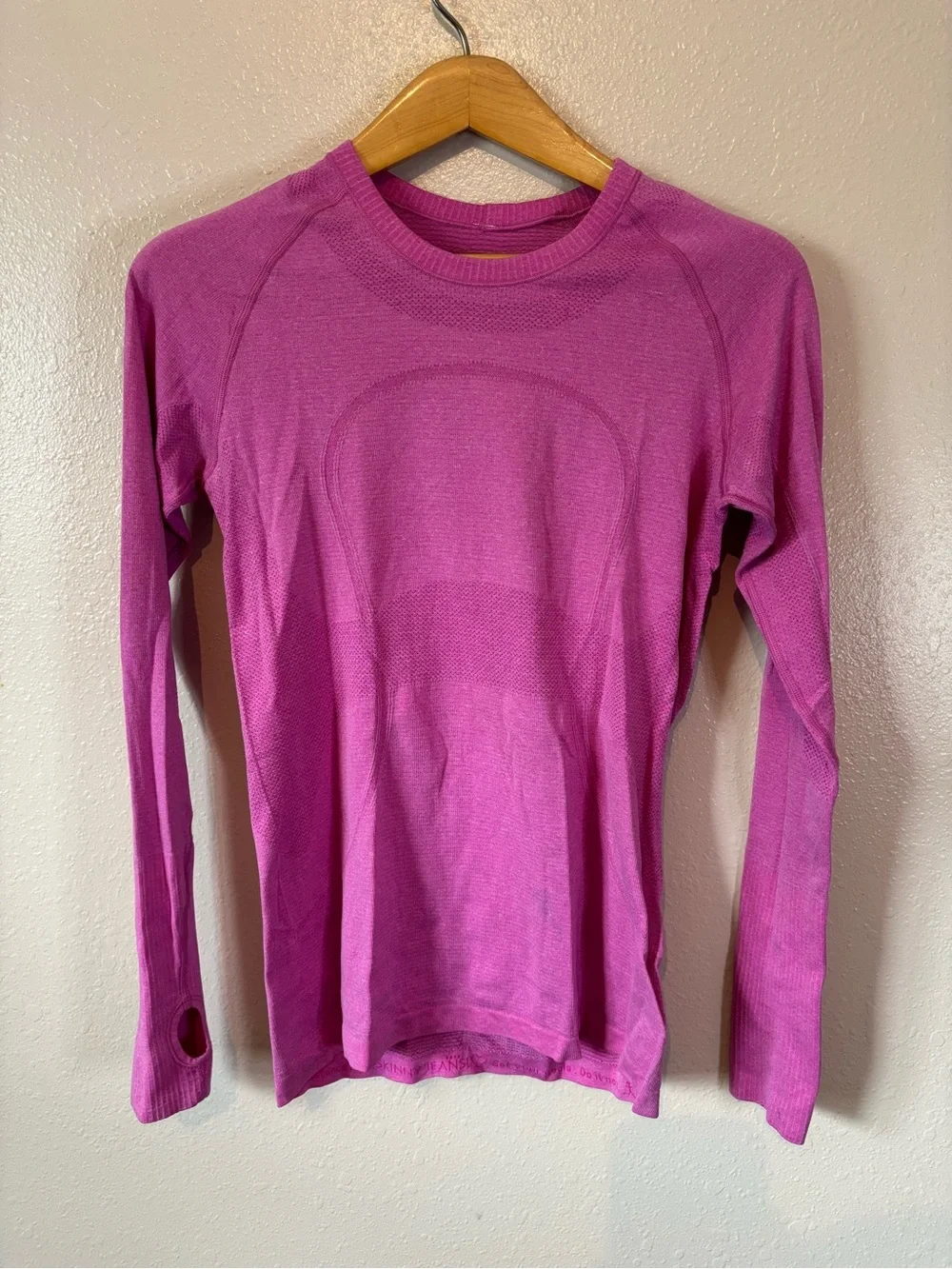 Lululemon swiftly tech long sleeve crew